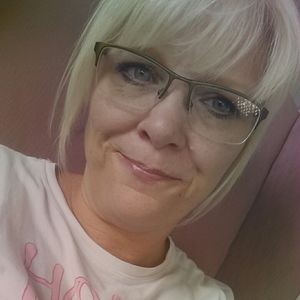 Meet your Posher, Suzanne